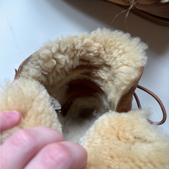 Chestnut Mini Bailey Button II Ugg Boots - Picture 7 of 12